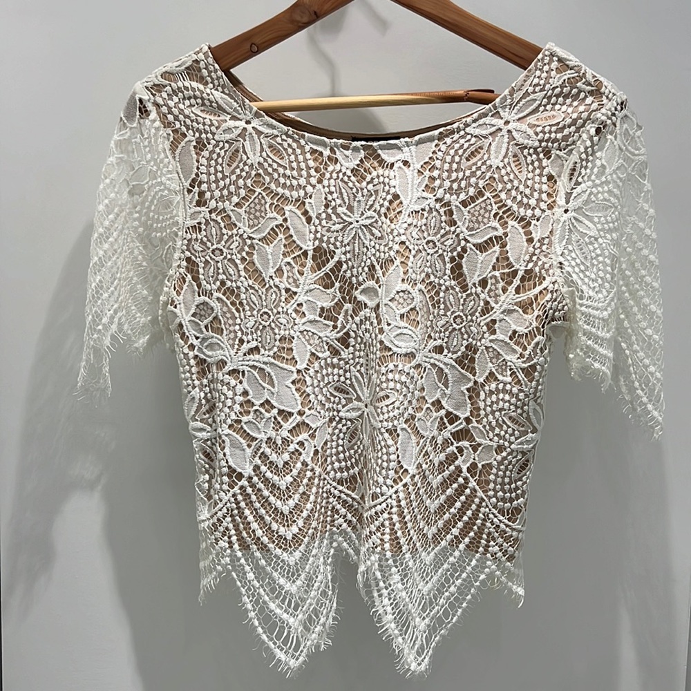 Express White Lace Top, Extra Small
